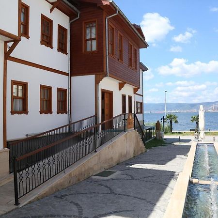 Yali Konak Butik Otel Golcuk Exteriör bild
