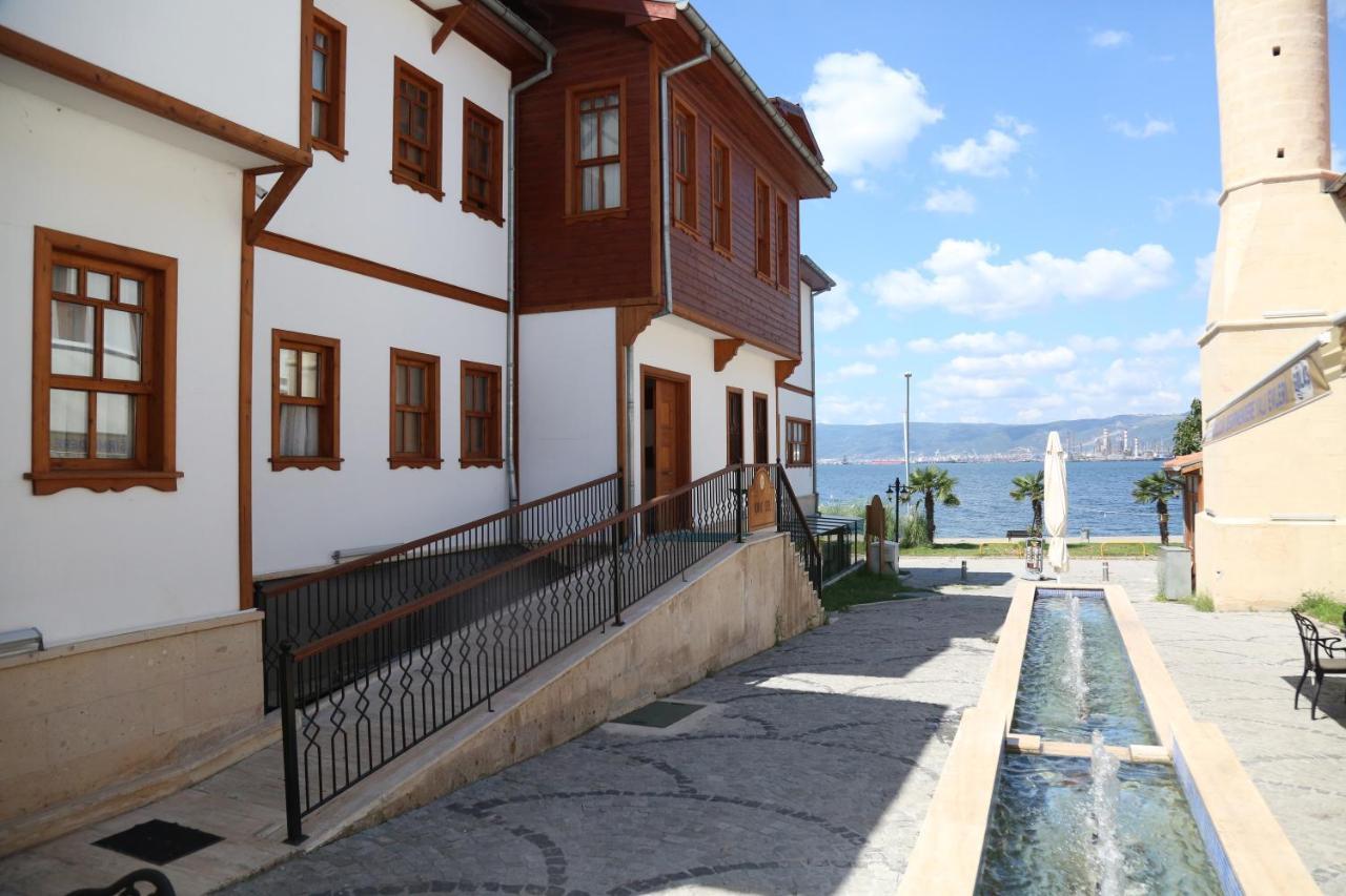 Yali Konak Butik Otel Golcuk Exteriör bild