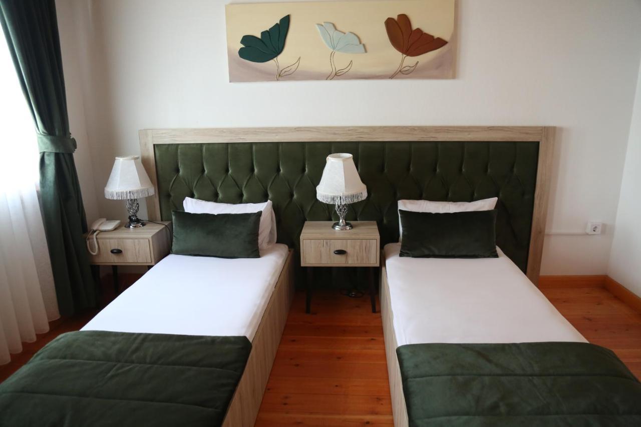 Yali Konak Butik Otel Golcuk Exteriör bild