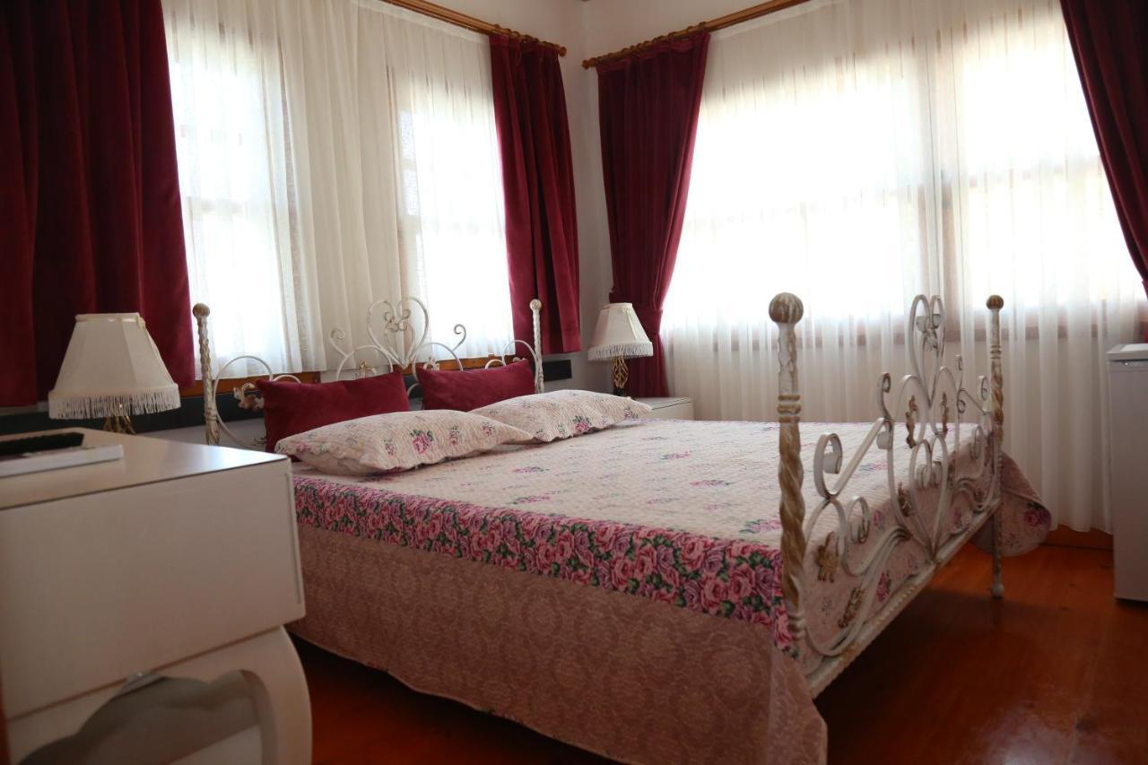 Yali Konak Butik Otel Golcuk Exteriör bild